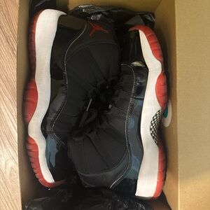 Jordan Men's Black and Red High-Top Sneakers